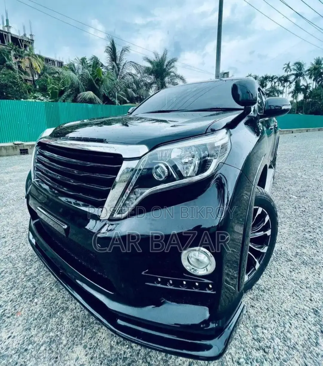 টয়োটা ল্যান্ড ক্রুজার প্রাডো ৭ সিট সানরুফ ২০১২
