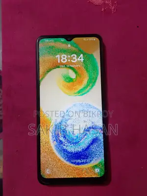 Samsung Galaxy A04S . (Used)