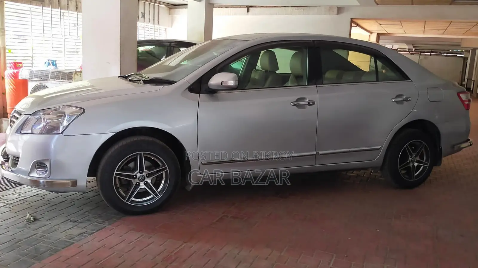 Toyota Premio G PKG OVER FRESH 2012