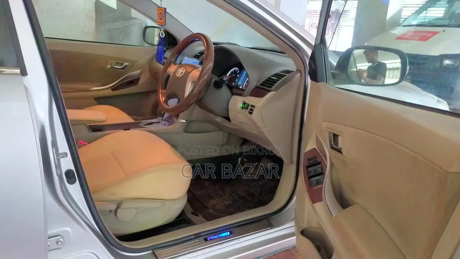 Toyota Premio G PKG OVER FRESH 2012