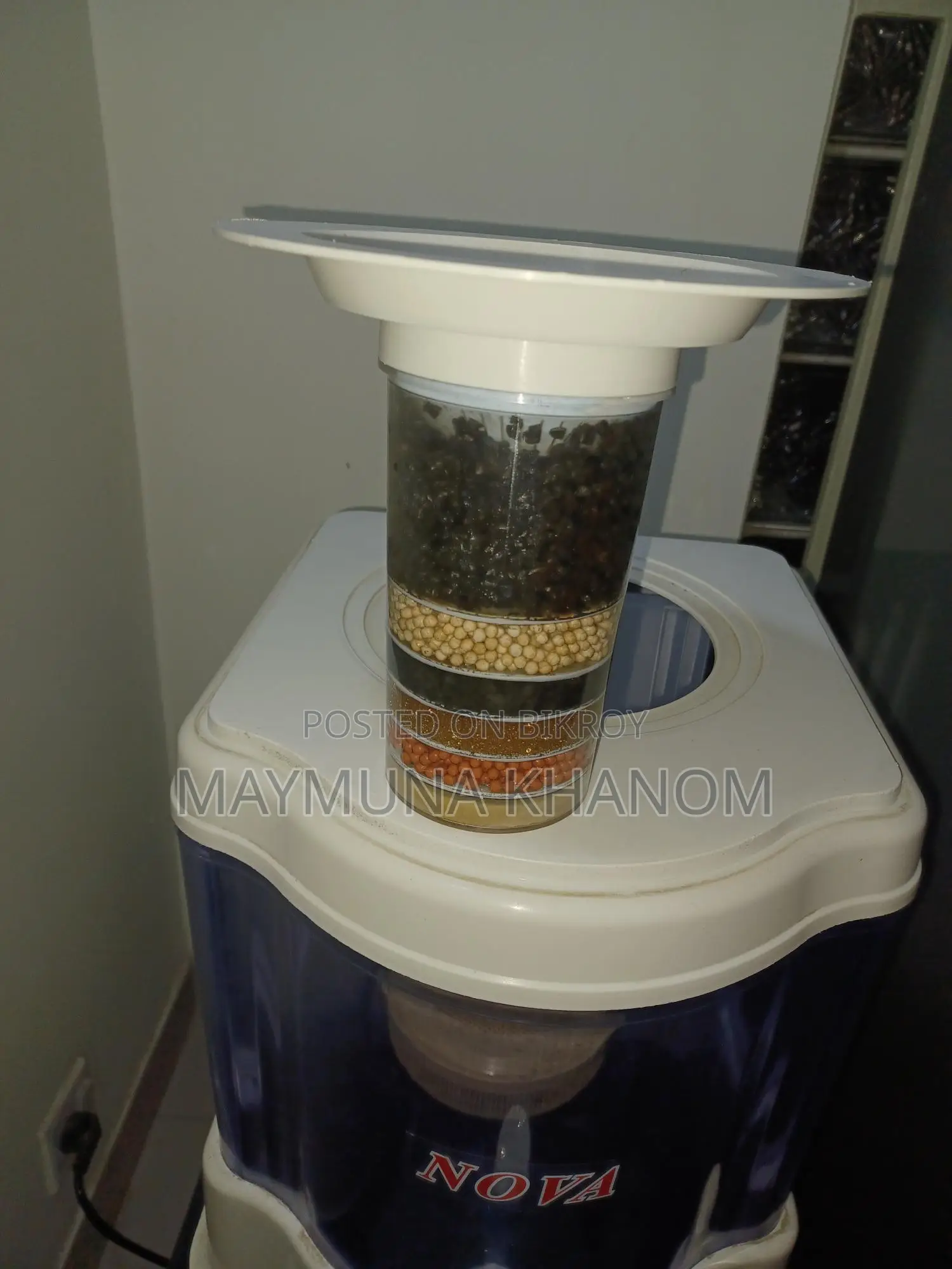 Water Filter With Stand Holder