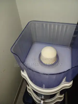 Water Filter With Stand Holder
