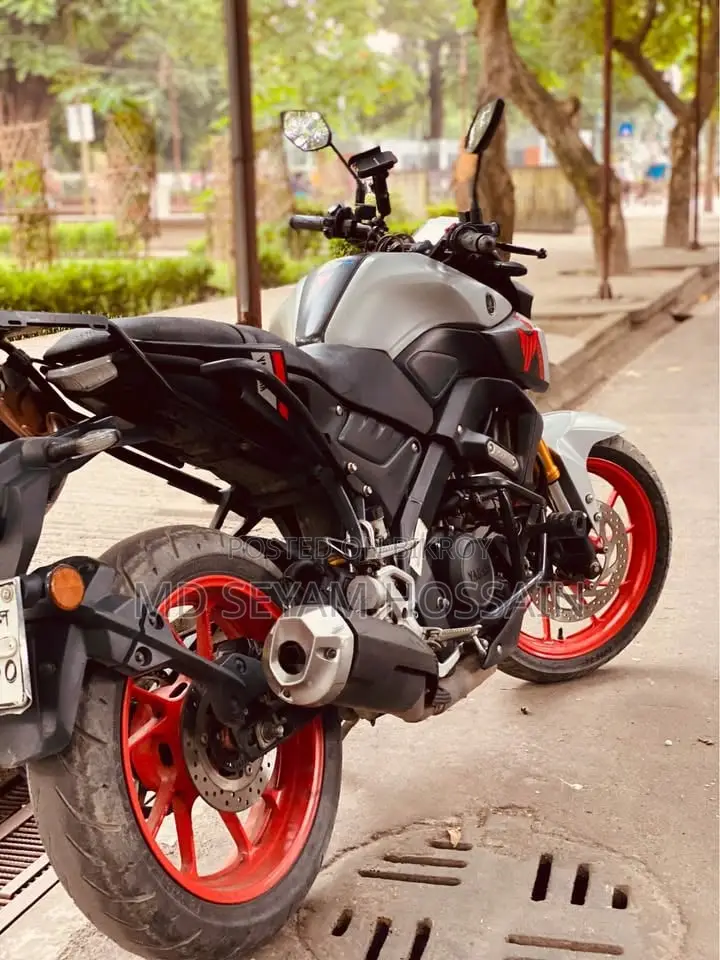 Yamaha MT 15 BS7 2023