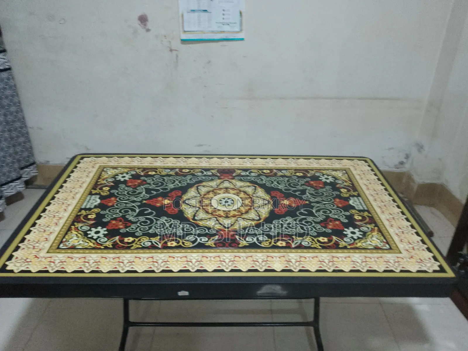 Plastic Dining Table