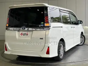 Toyota Voxy ZS Kirameki Hybrid 2021