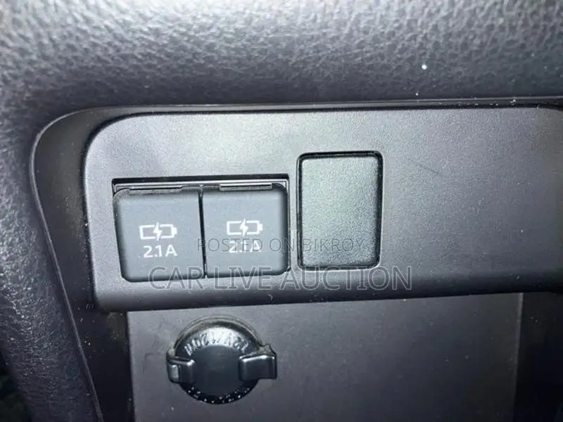 Toyota Voxy ZS Kirameki Hybrid 2021