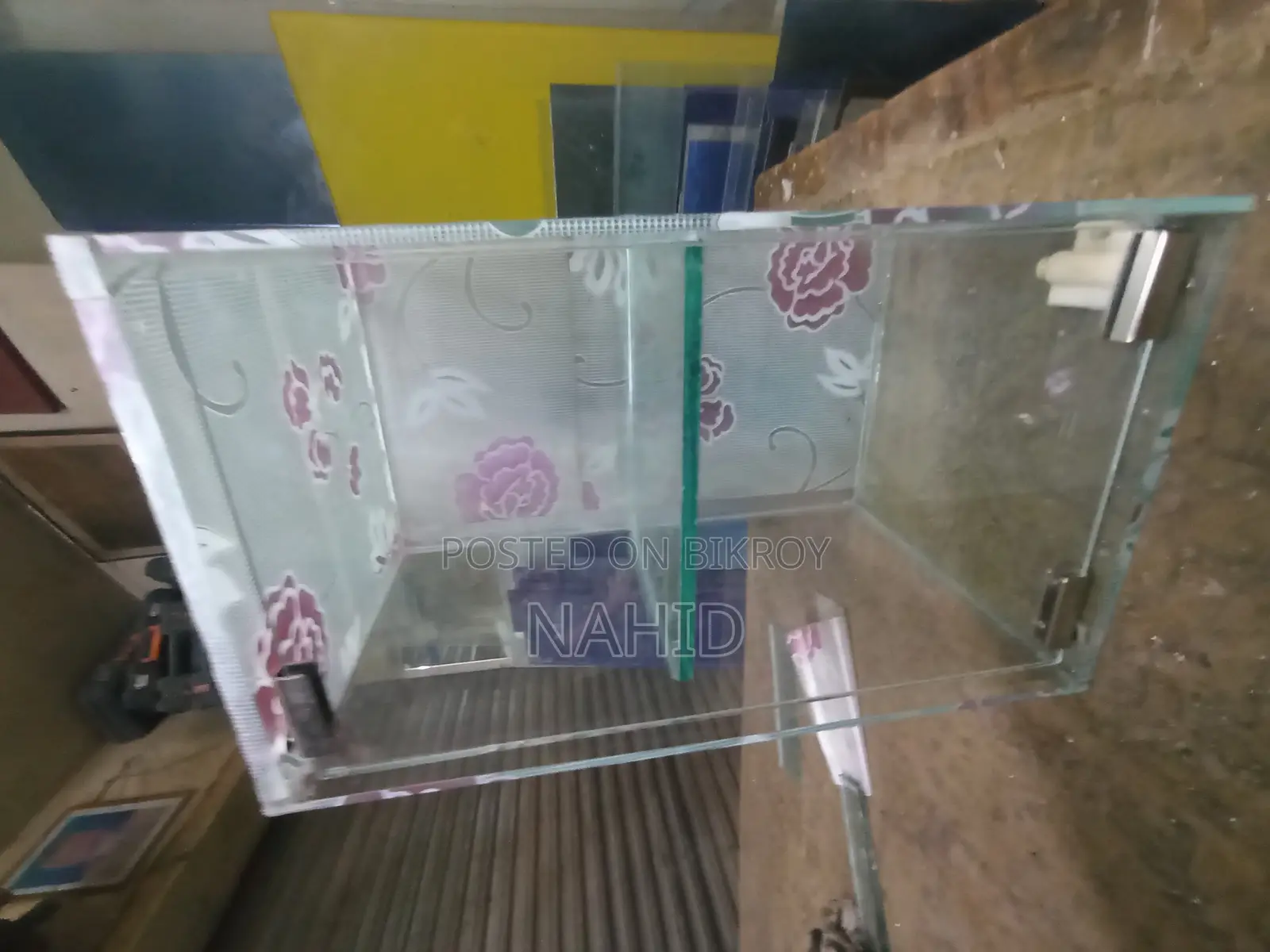 Exclusive Display Box
