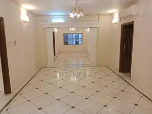 Very nine looking 4 bedroom apt rent in Gulshan 2