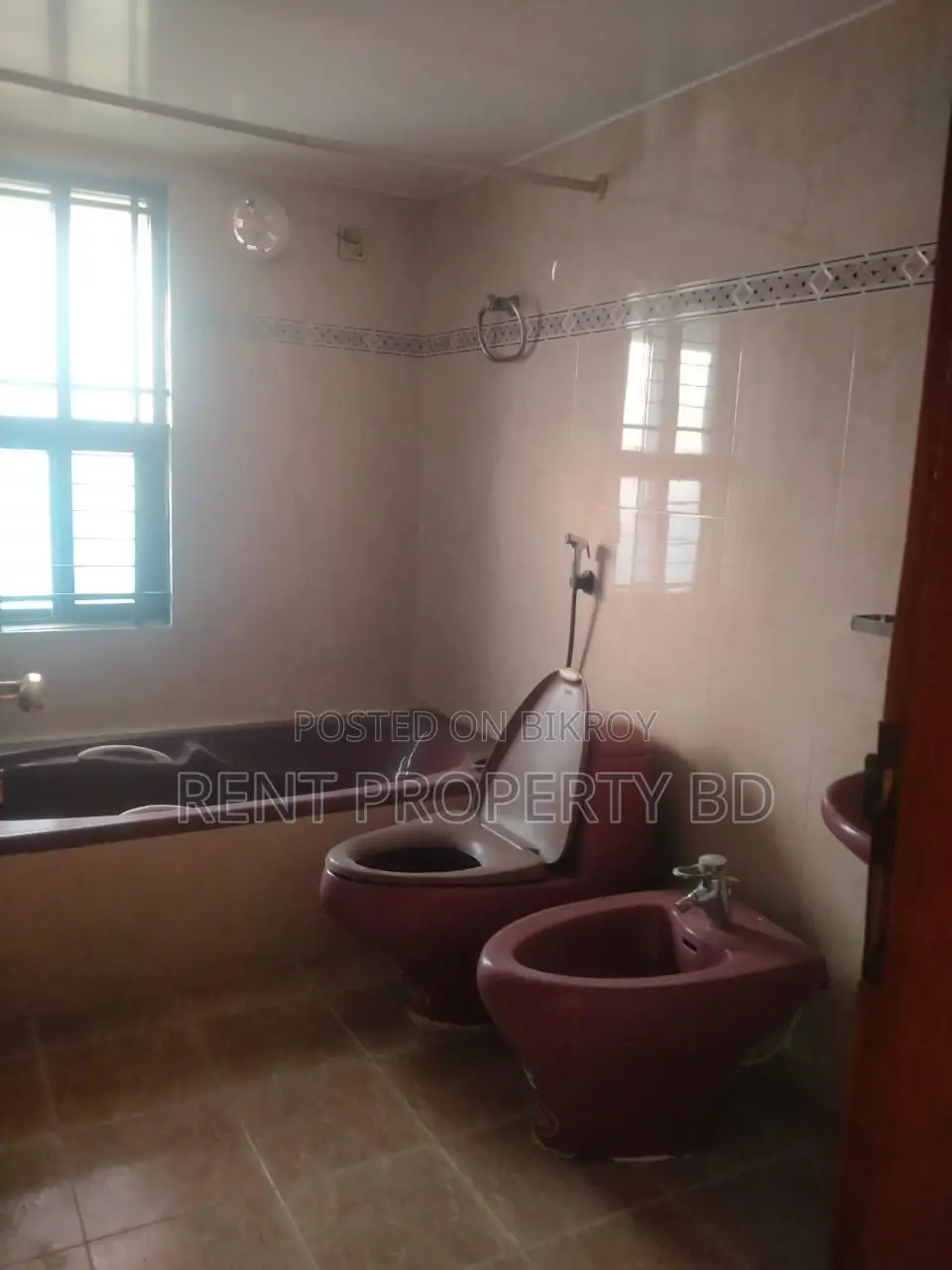 3200 sft 2nd floor office space rent in Banani