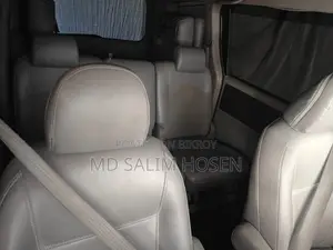 Toyota Noah 2009