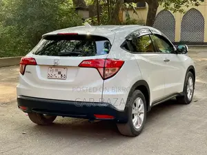 Honda Vezel S PACKAGE OCTANE 2014