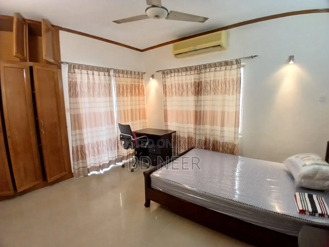 beautiful fully furnish 3 Bed room apt available in Gulshan