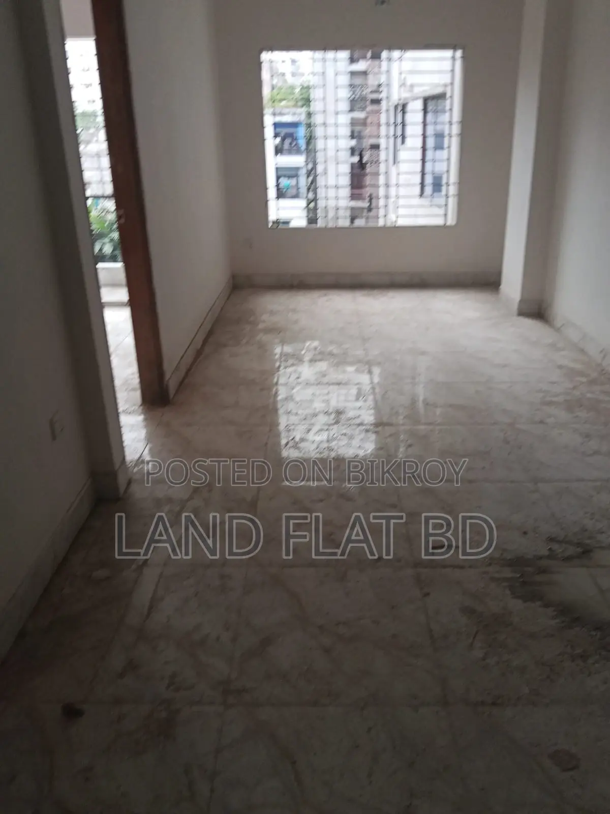 NEW READY FLAT SALE @ 1080 SFT BOSILA FUTURE TOWN,