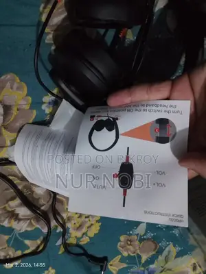 HP003U Model New Headphone