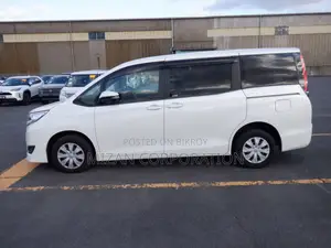 Toyota Noah X Package 2020