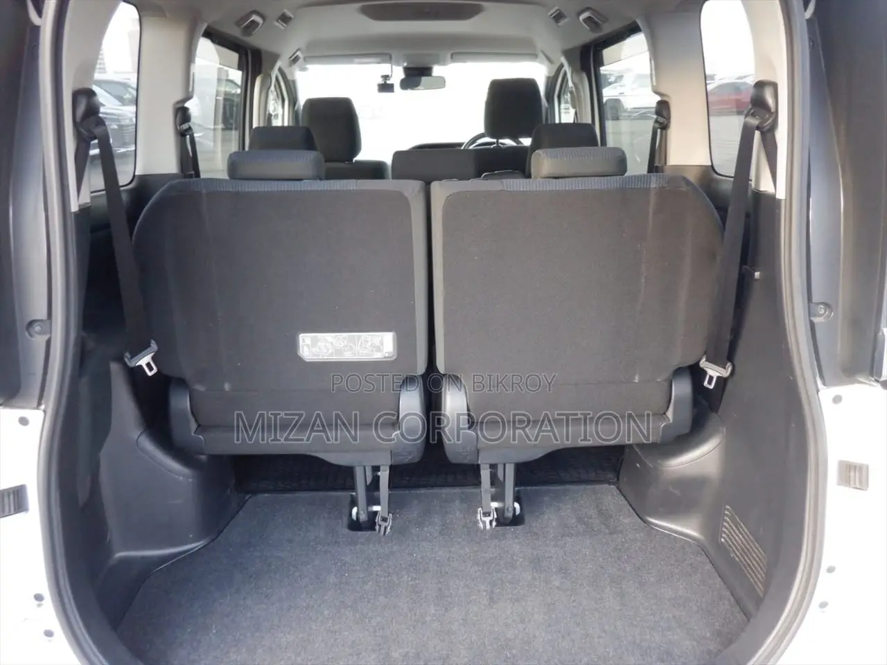Toyota Noah X Package 2020