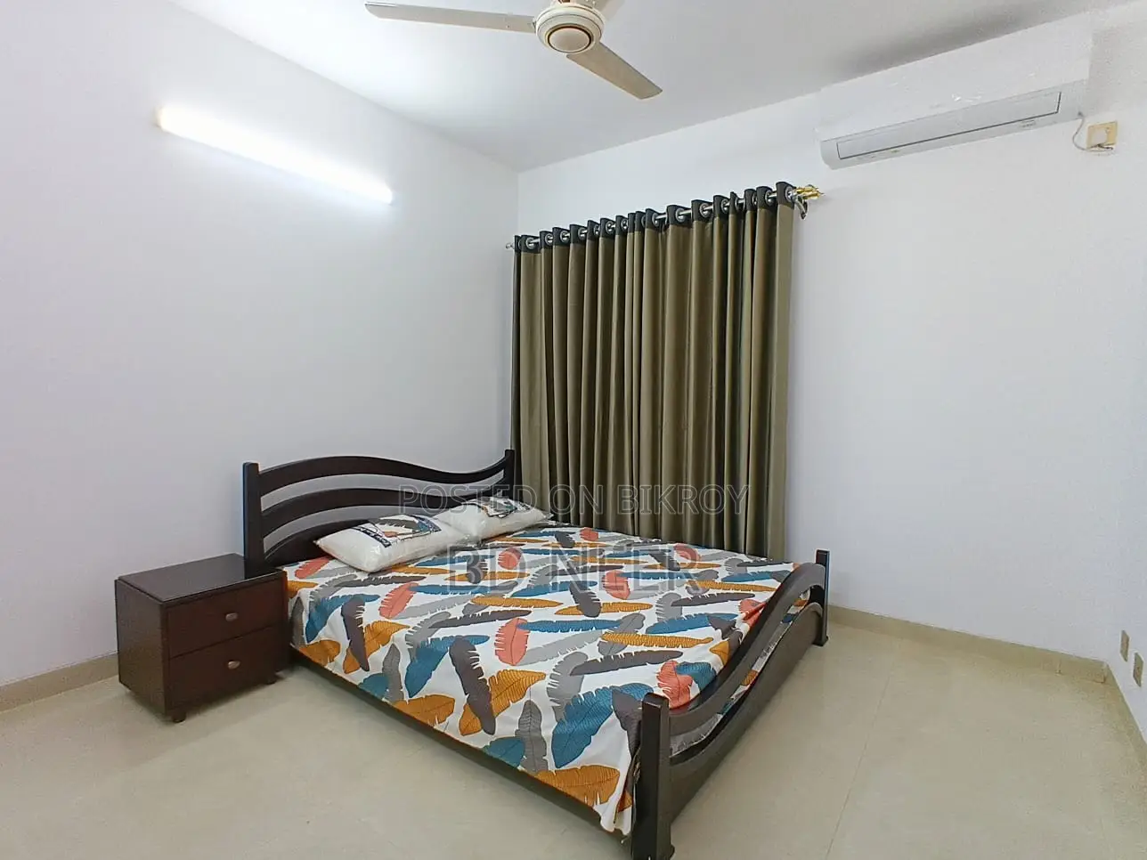 brand new fully furnish 3 Bed room apt rent in Gulshan 2