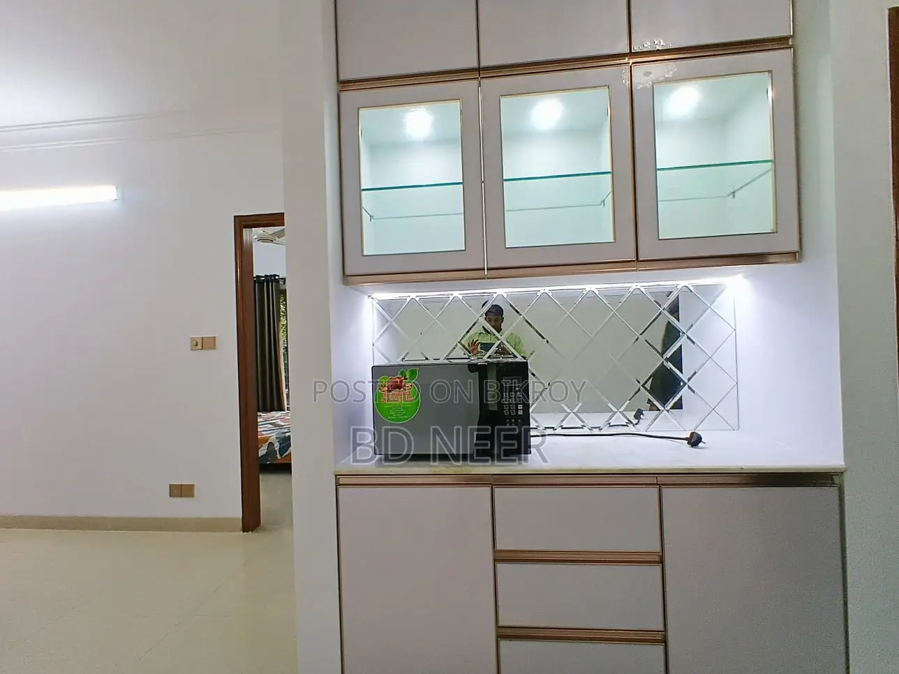 brand new fully furnish 3 Bed room apt rent in Gulshan 2