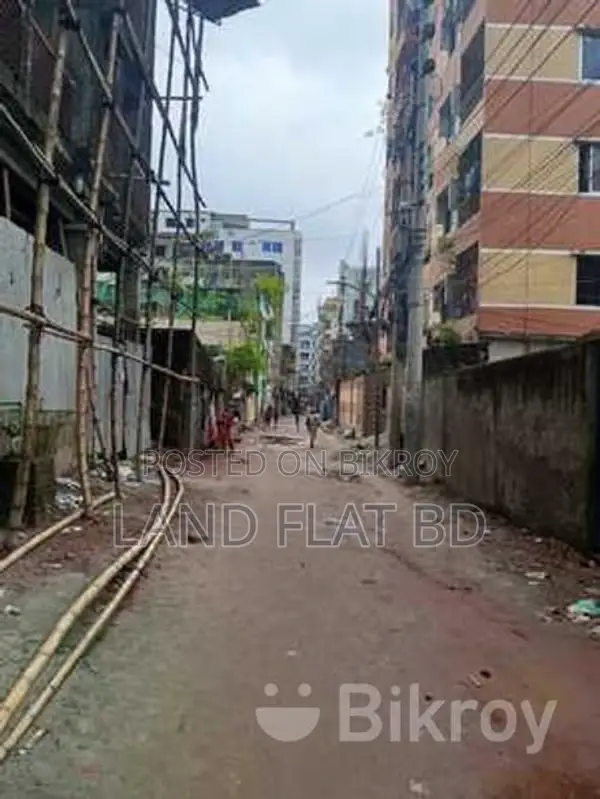 2500 sq ft duplex flat for sale at Rayer Bazar near Dhanmondi
