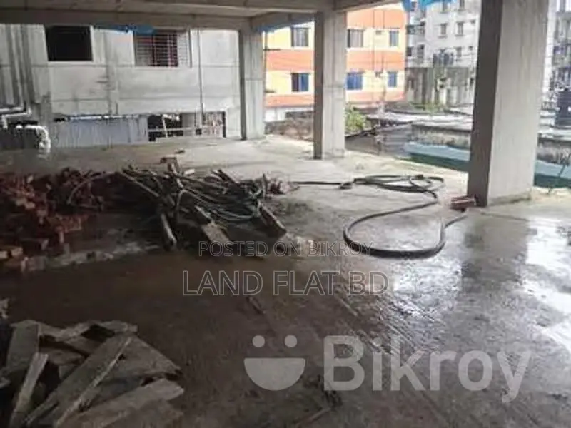 2500 sq ft duplex flat for sale at Rayer Bazar near Dhanmondi
