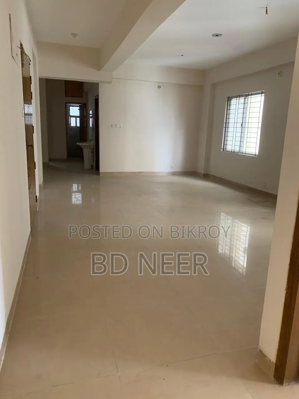 Office space available 2500 sq ft rent in Gulshan 2