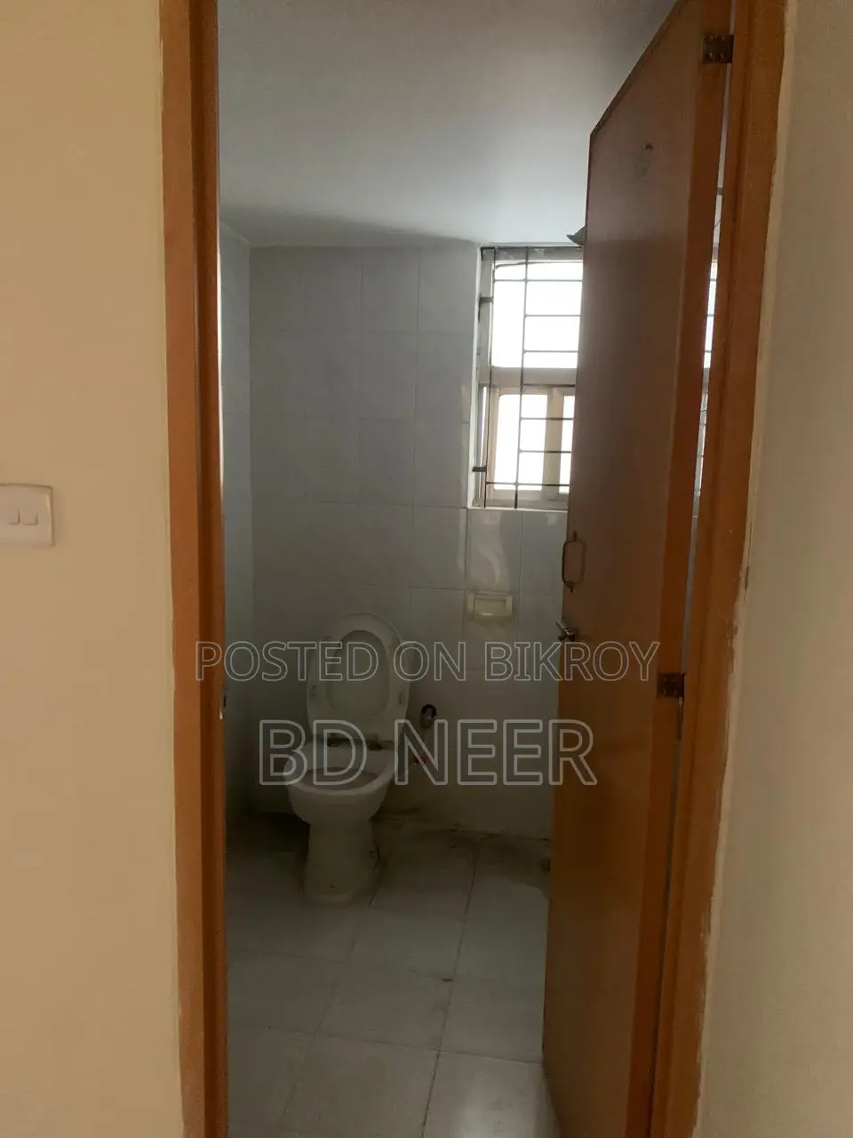 Office space available 2500 sq ft rent in Gulshan 2