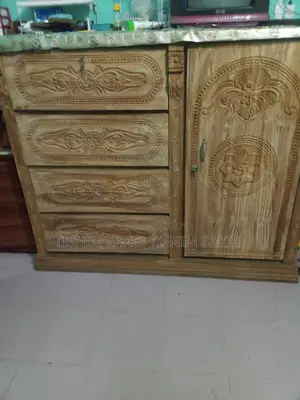 সেগুন কাঠের ওয়াড্রব