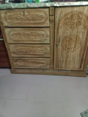 সেগুন কাঠের ওয়াড্রব