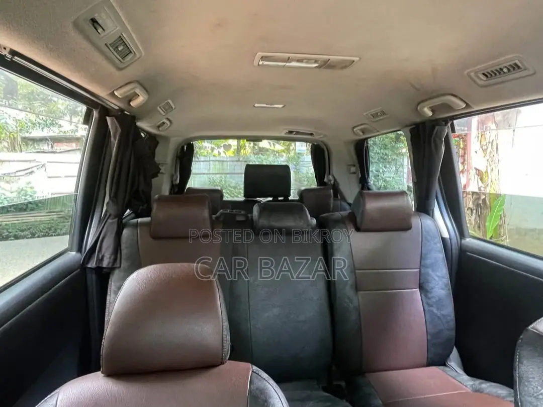 Toyota Noah Si Grade Push 2013