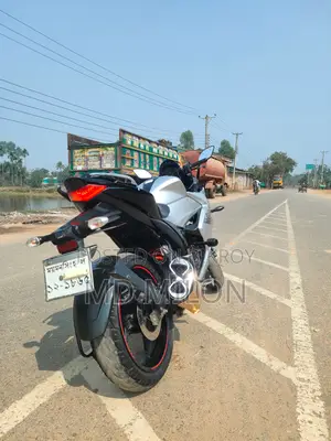 Suzuki Gixxer SF 2021