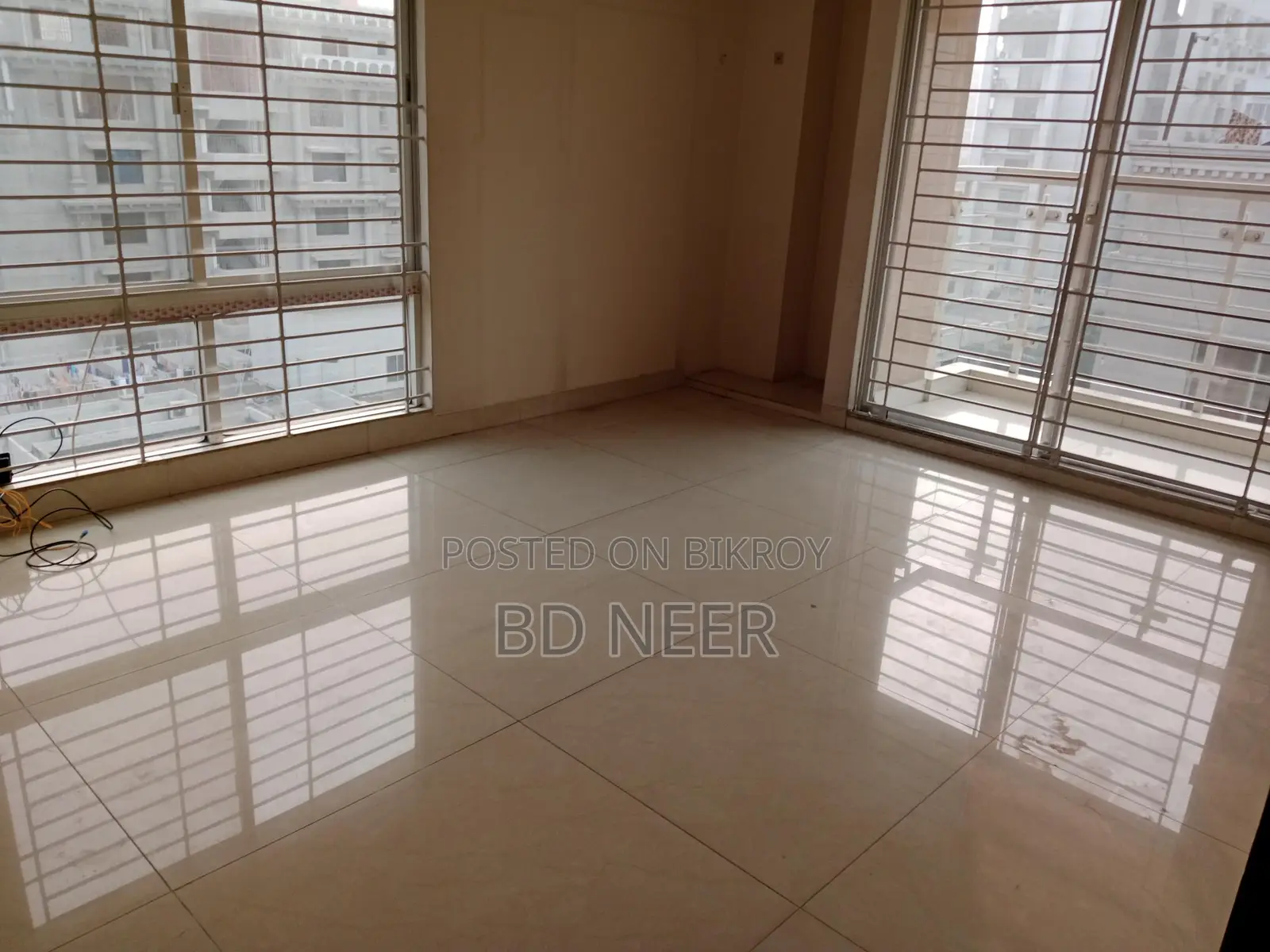 very good 4000 sft 4 Bed room apt rent in Gulshan 2