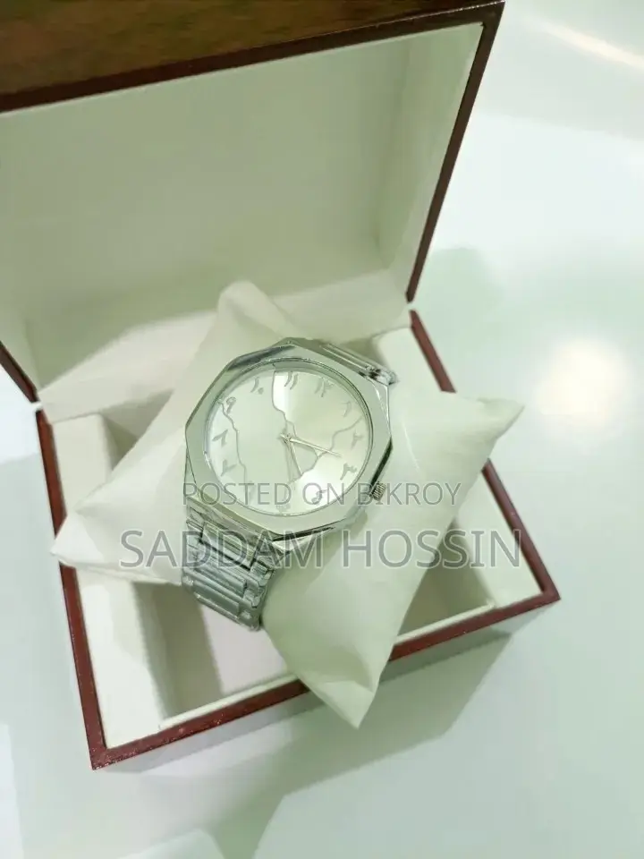 Premium Metal Analog Watch