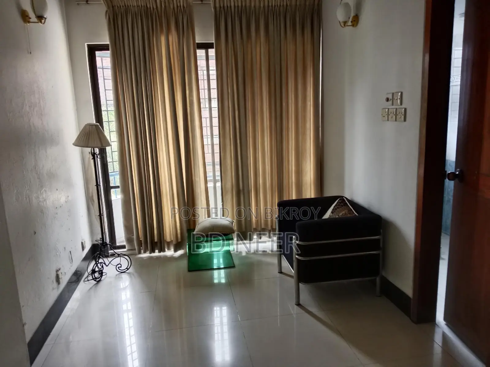 Exclusive fully furnish 4 bed Room apt rent in Gulshan
