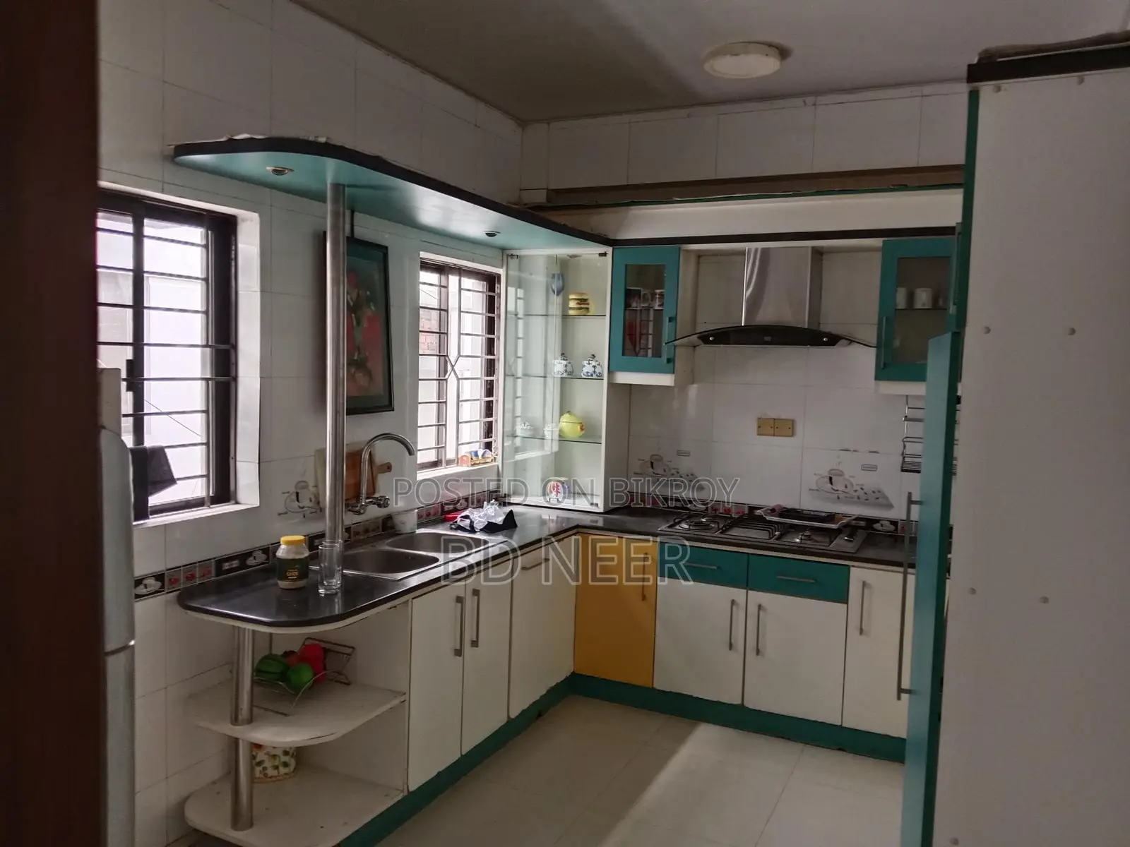 Exclusive fully furnish 4 bed Room apt rent in Gulshan