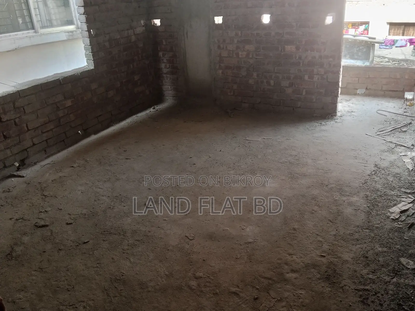 NORTH FACING FLAT FOR SALE 1400 SFT