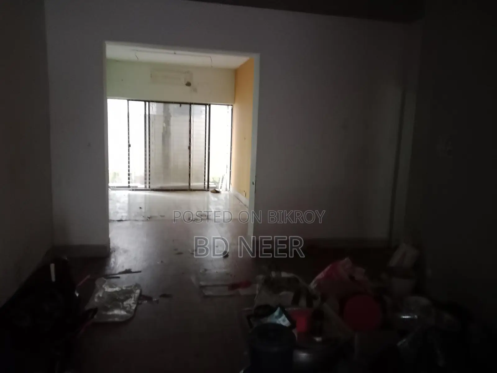 indipendent 3 stores house 10+ room available in Gulshan 2