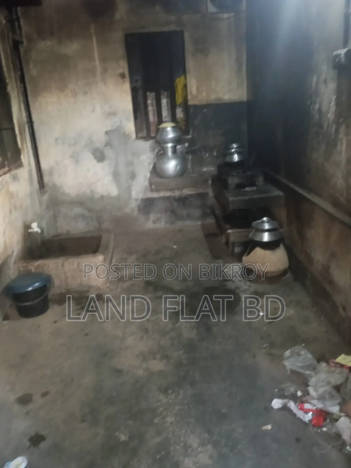 South-Facing + Titas Gas Kazipara Paved Road 3.5 Katha House for Sale