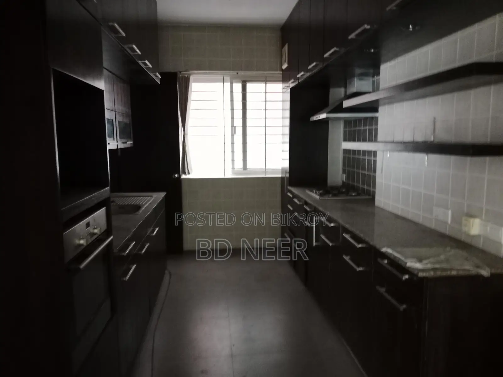 lake view 3000 sft 3 Bed room apt available in Gulshan 2 North side