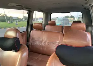 টয়োটা নোয়া এক্স ২০০২
