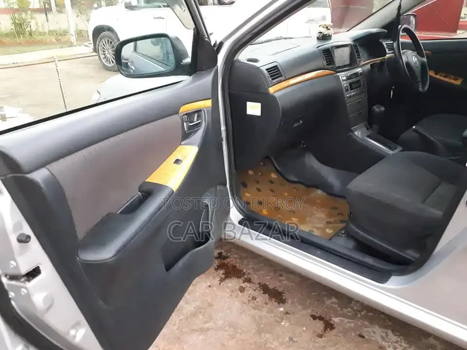 Toyota Corolla Fielder 2005 Silver