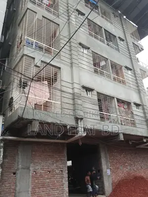 ON GOING FLAT FOR SALE @ 1050 SFT TOP FLOOR