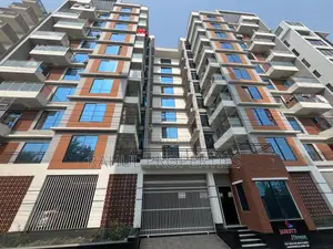 Luxury Ready Apartments for Sale near Bashundhara R/A
