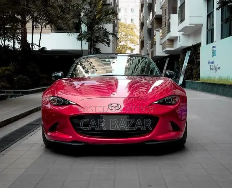 Mazda MX-5 Roadster Convertible 2016