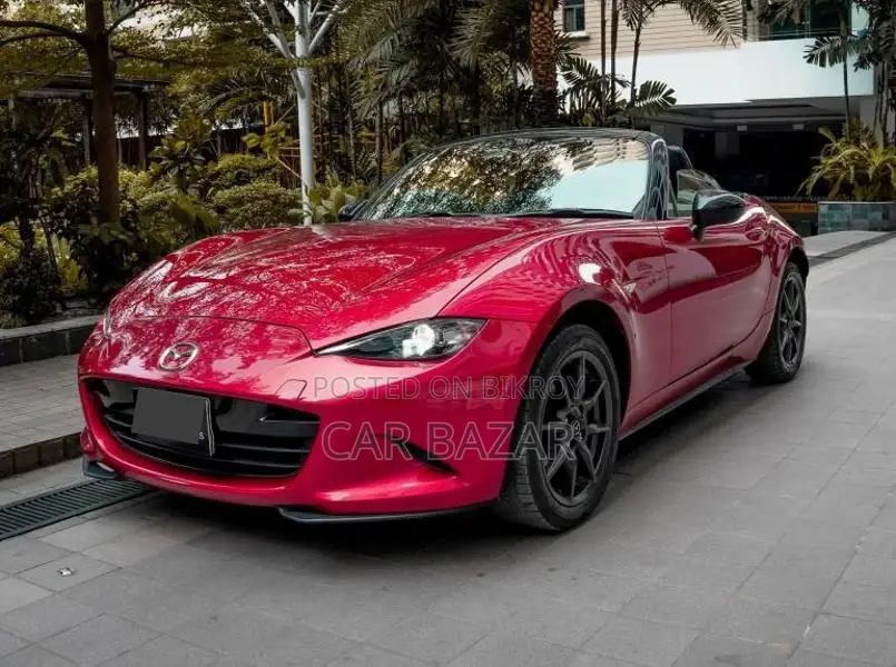 Mazda MX-5 Roadster Convertible 2016