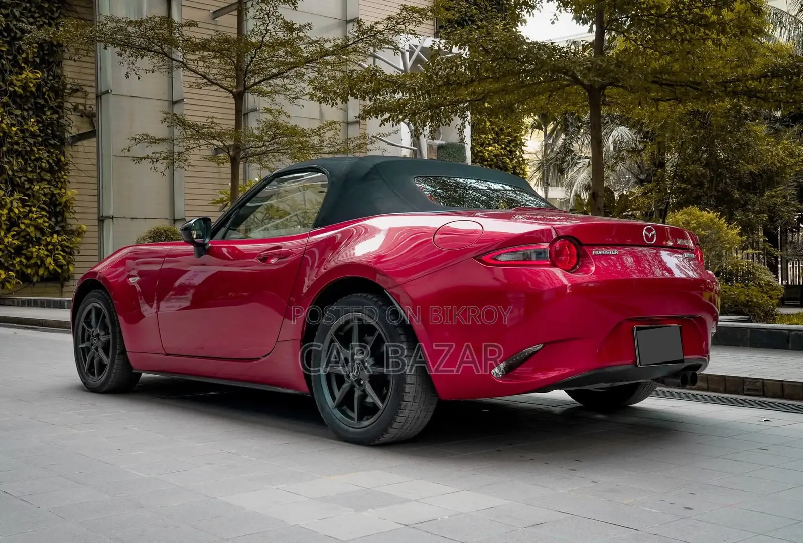 Mazda MX-5 Roadster Convertible 2016