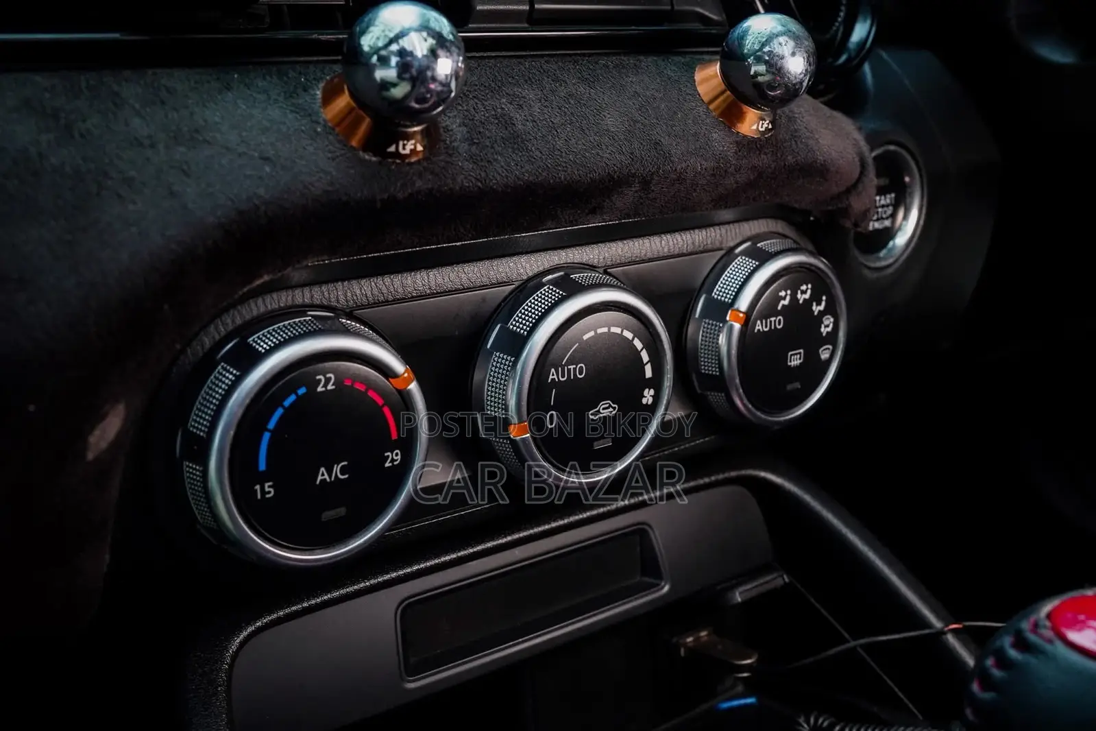 Mazda MX-5 Roadster Convertible 2016