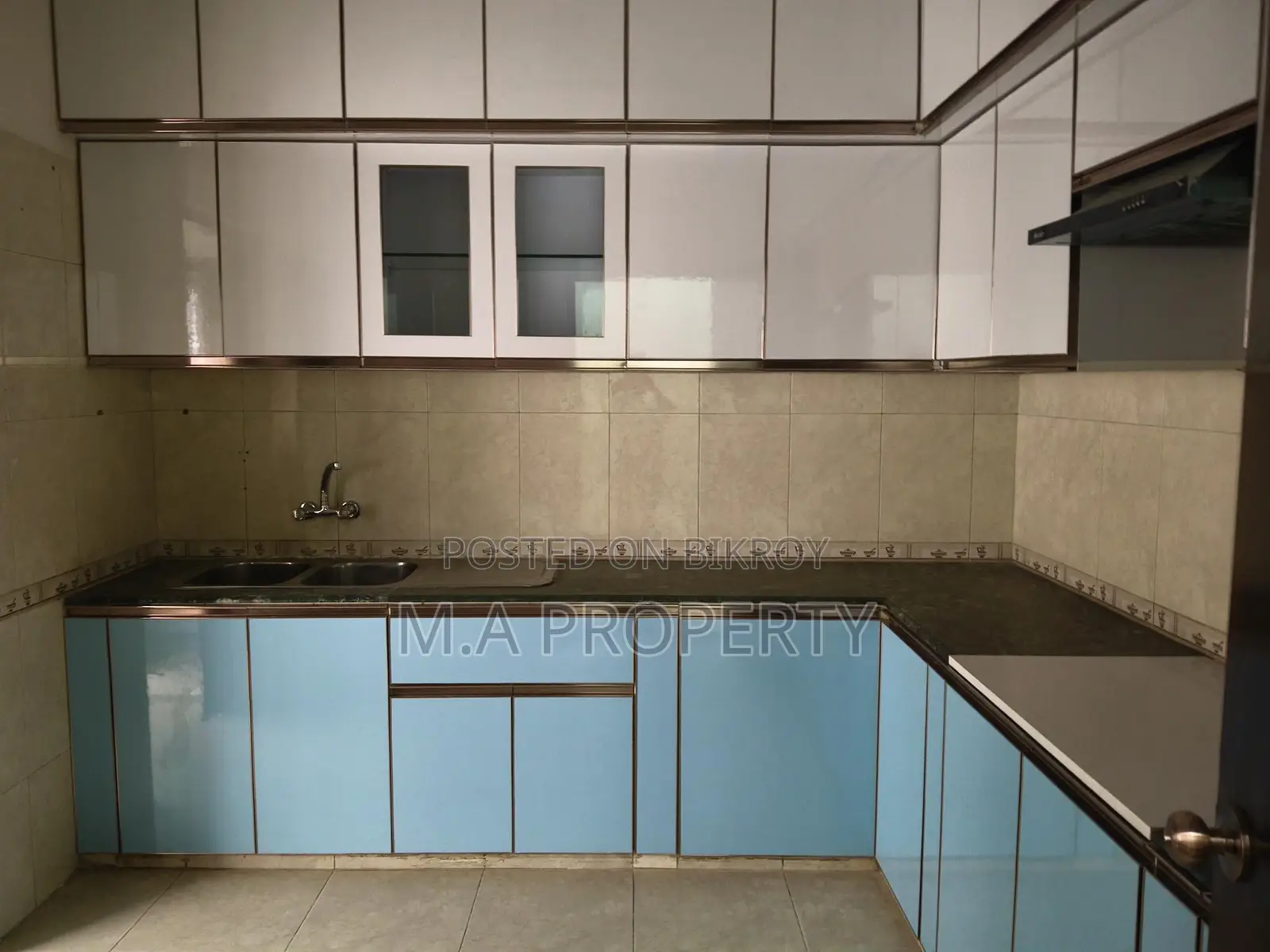 Rent Apartment 3-bedroom New Decorated