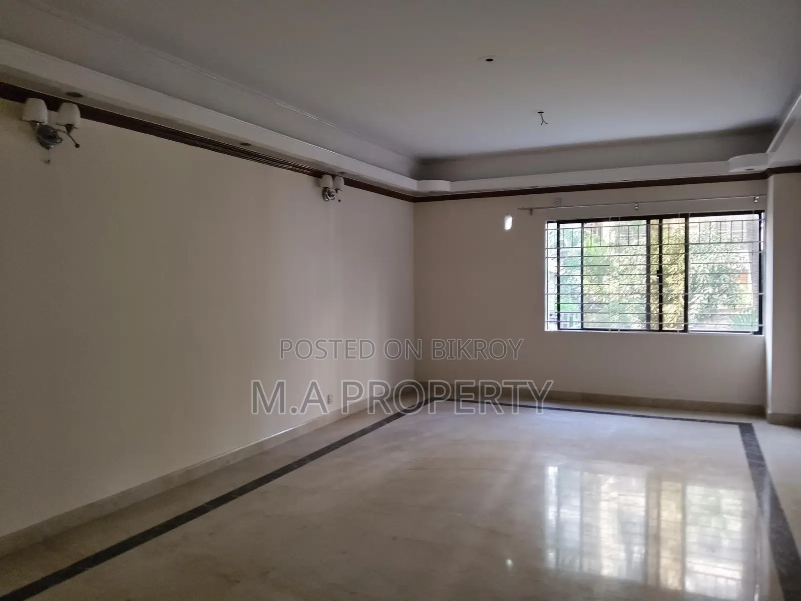 Rent Apartment 3-bedroom New Decorated