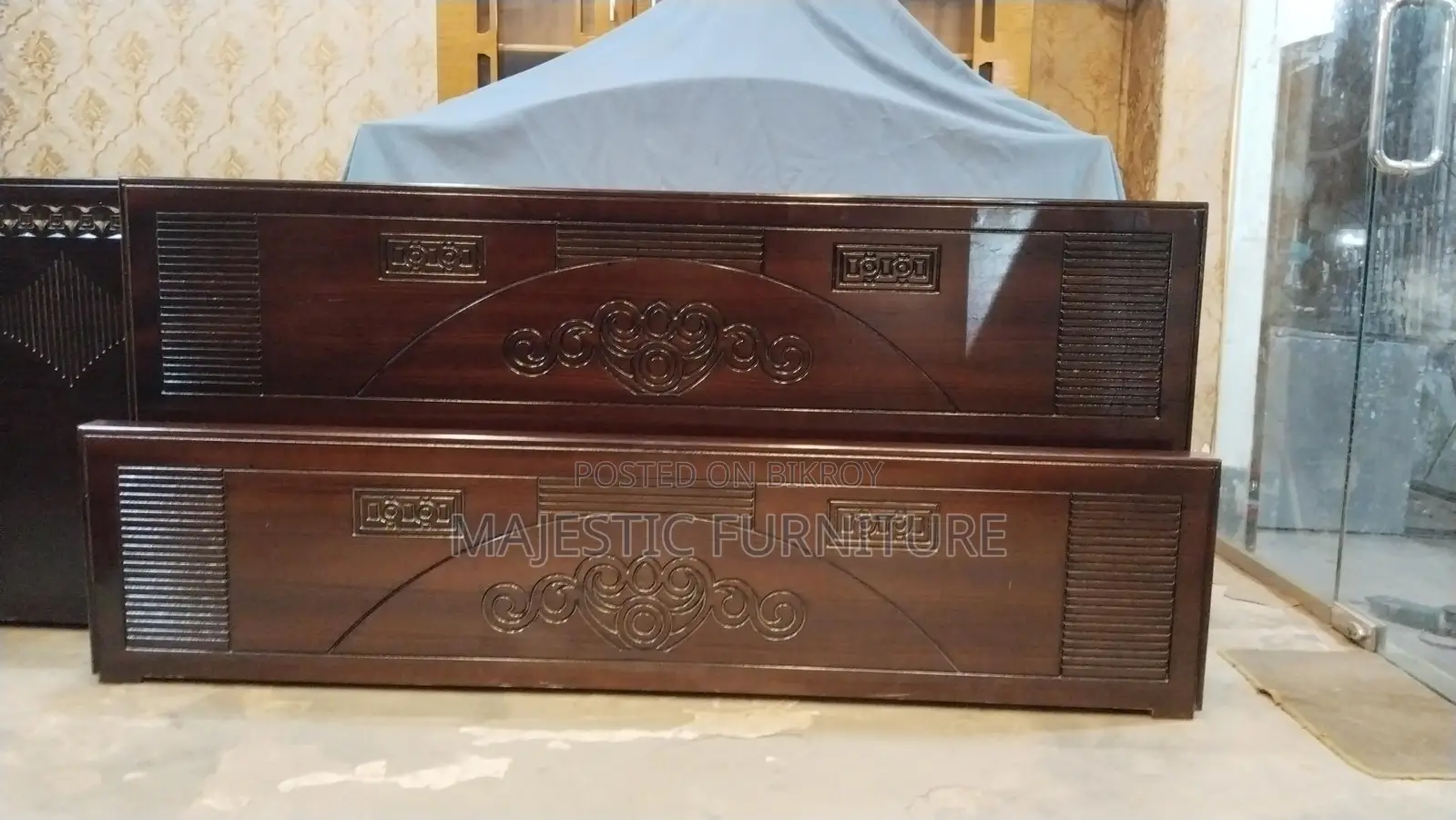 NEW BED 6/7 FEET. M # 855