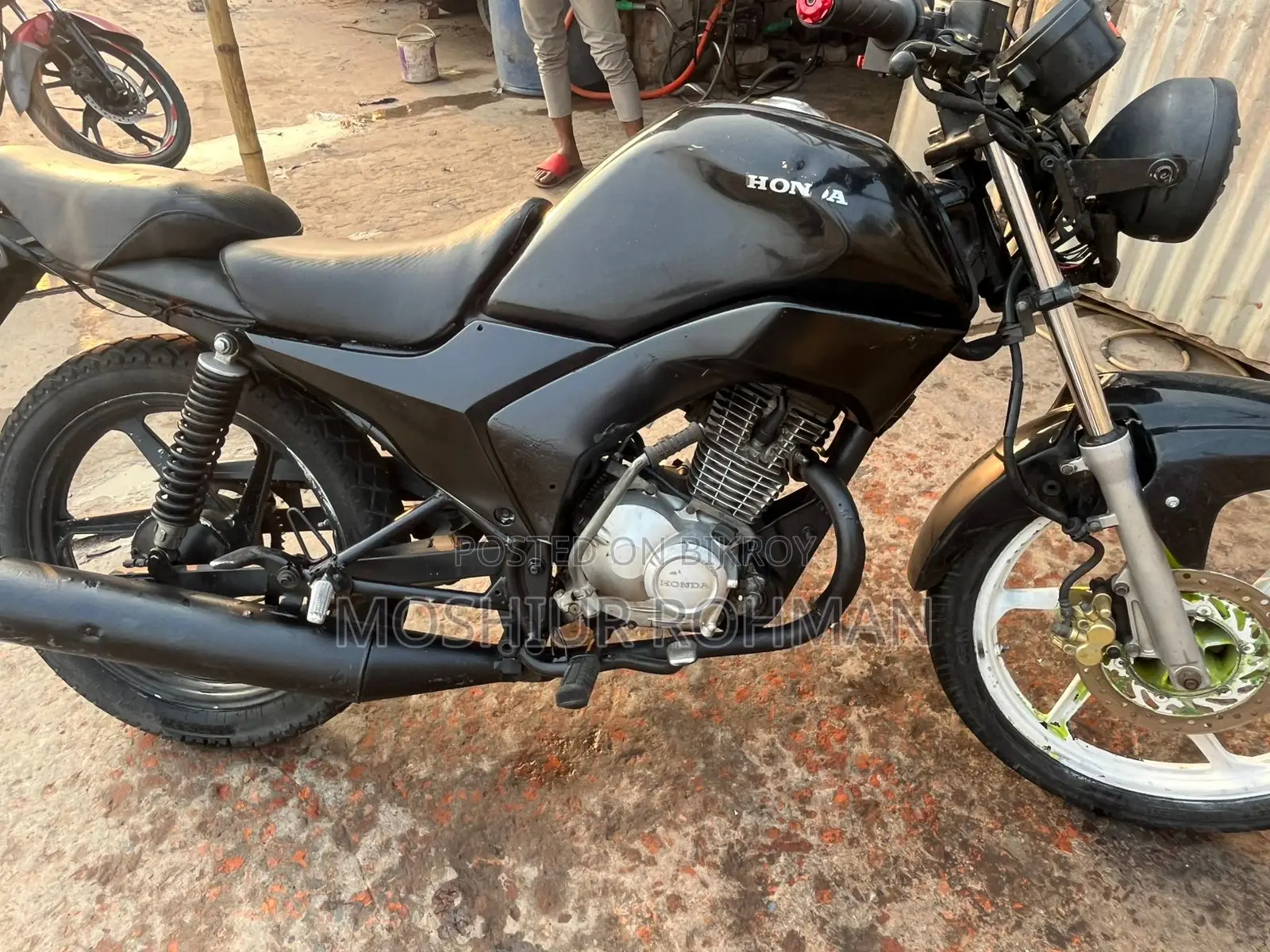 Honda CB 125F . 2015